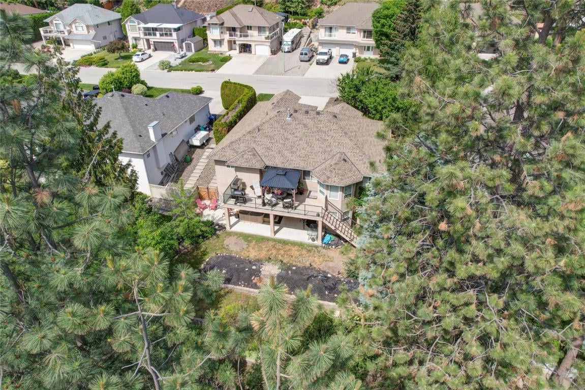 1139 Caledonia Wy