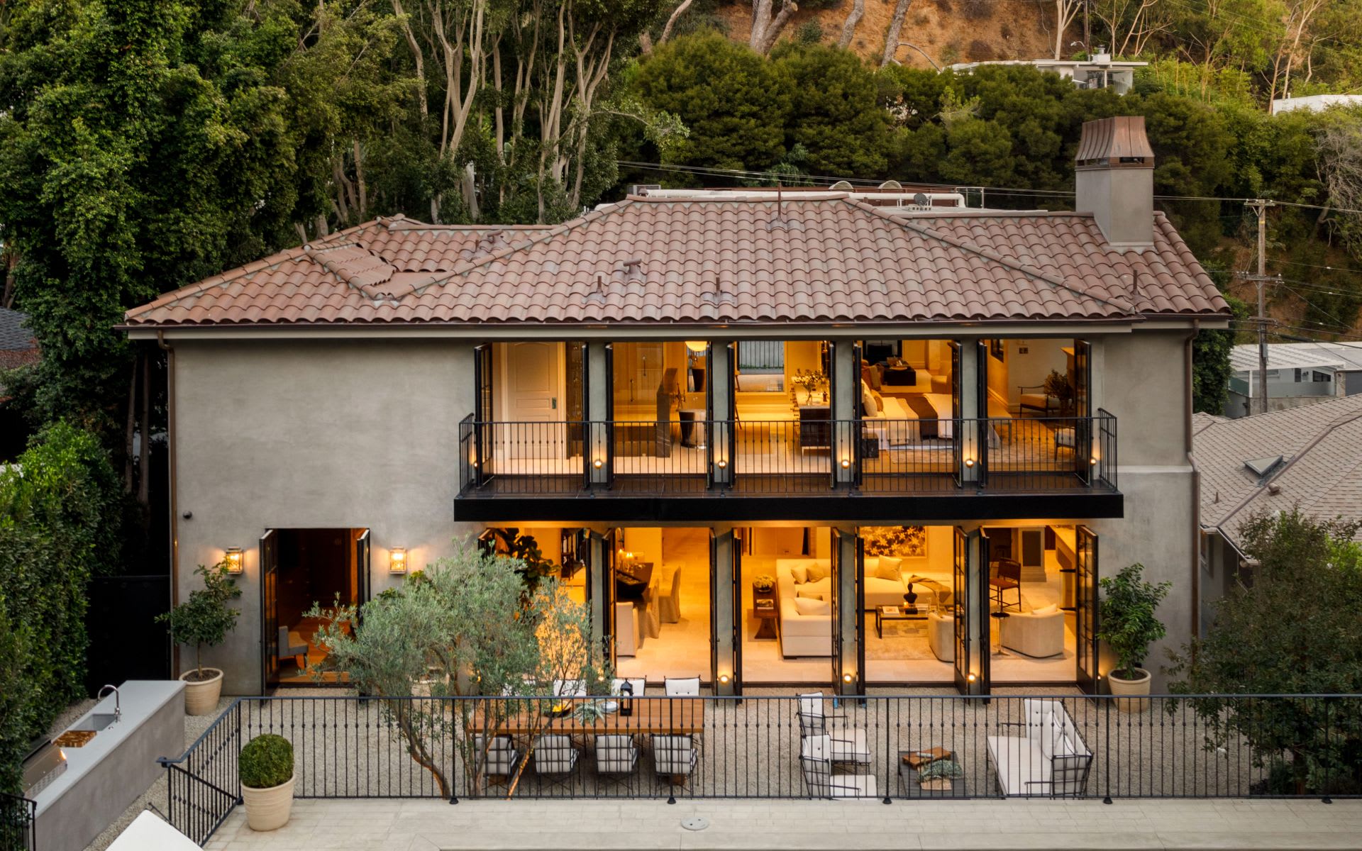1549 N Doheny Drive