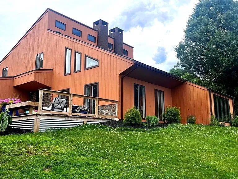 236 Spring Cir