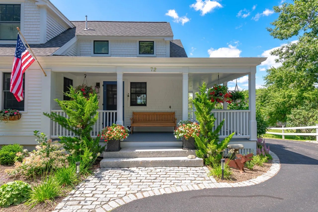 New Listing! 72 Foreside Road, Falmouth, Maine – $1,900,000