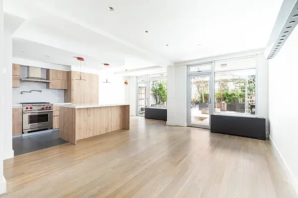 62 East 1st Street  #1N