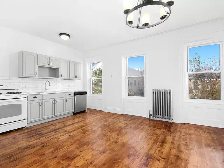697 Hancock St. 2