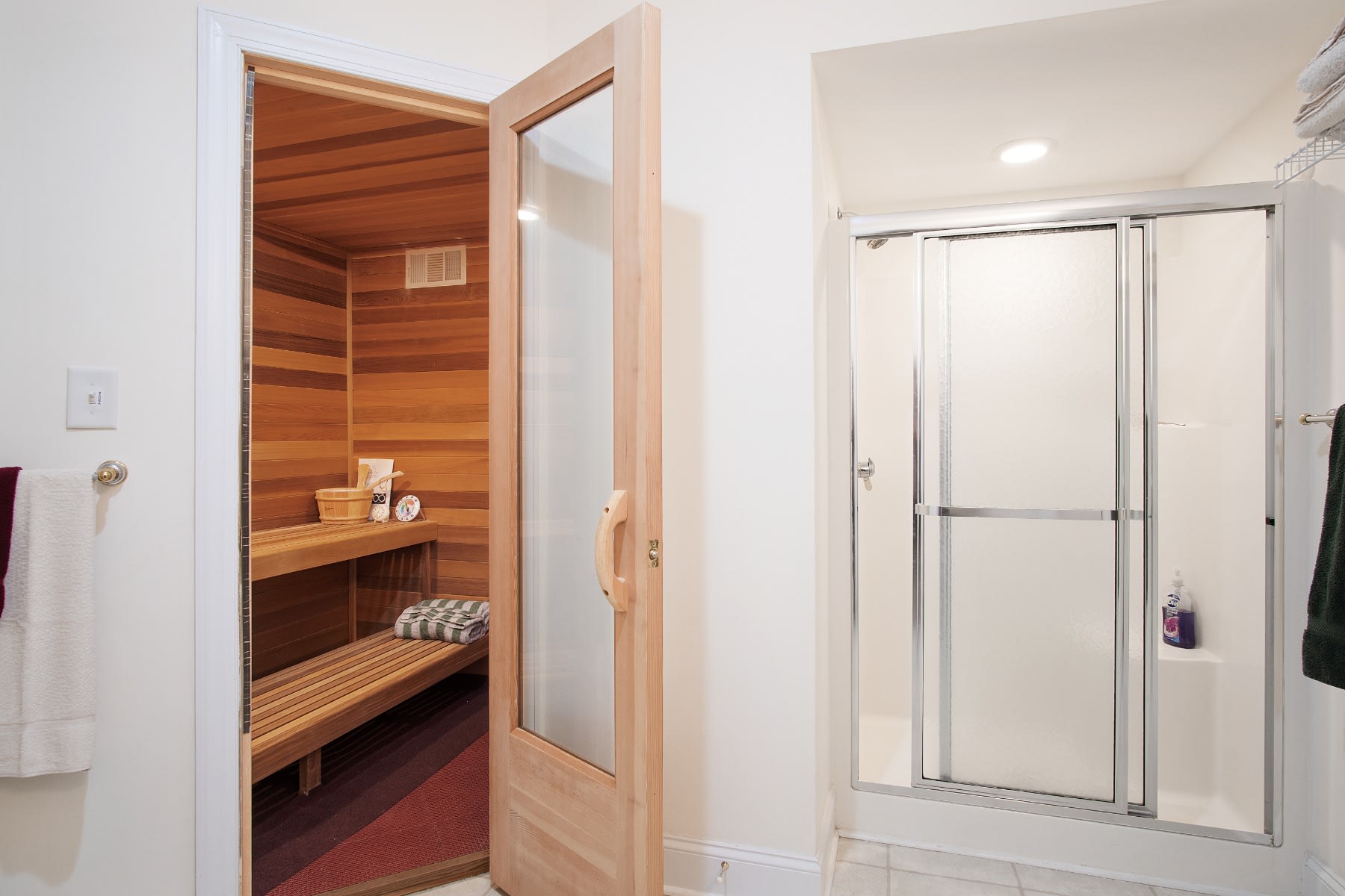 11591 Royal Lane