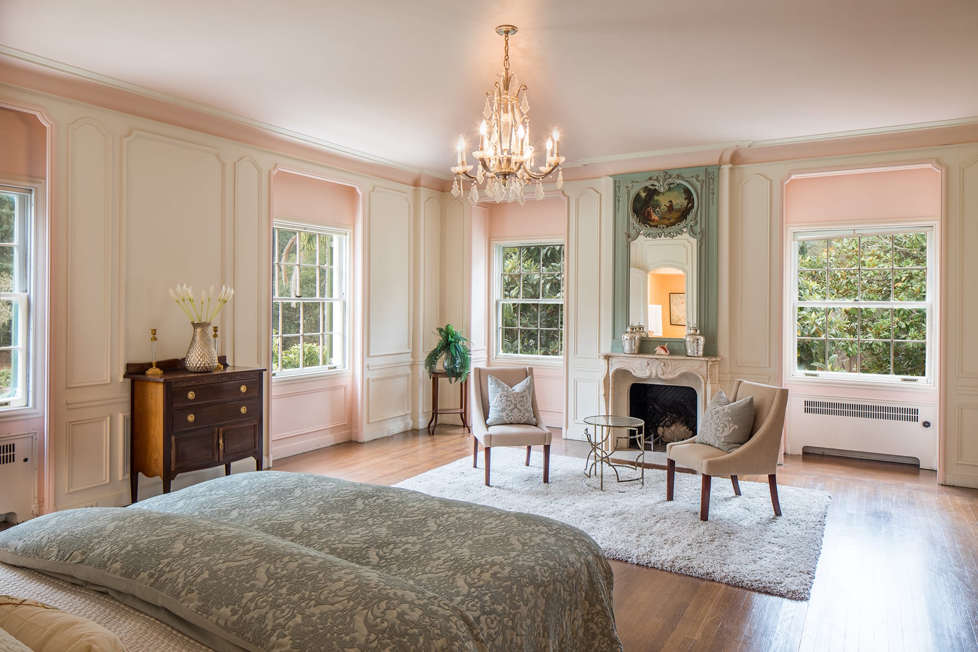 The Monterey Manor