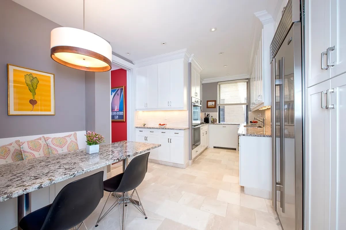 905 W End Ave, Apt 102
