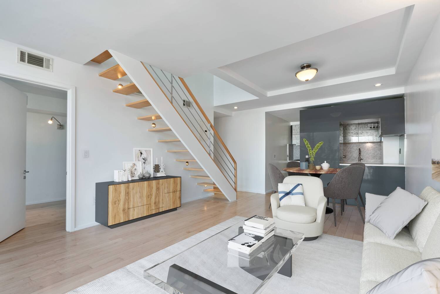 935 Pacific St, #302
