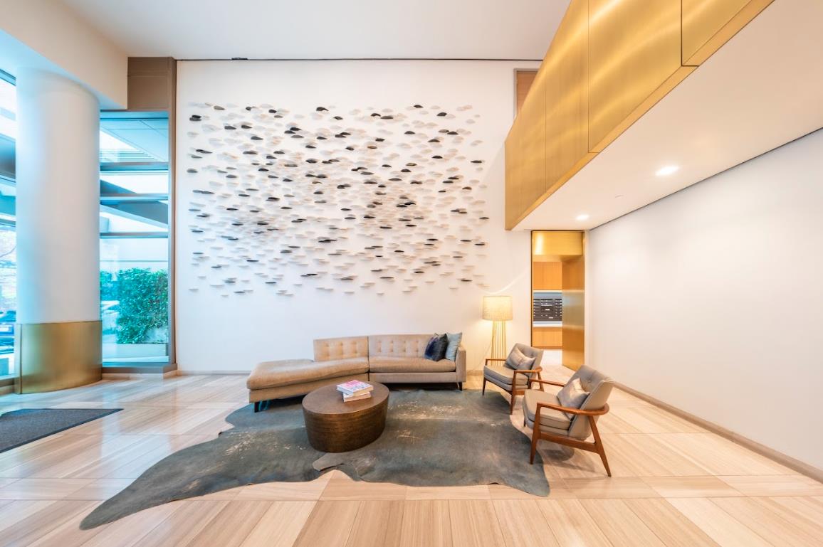 305 East 51st Street, Apt 10-F