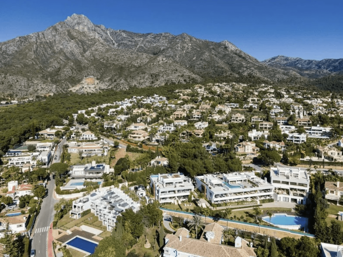 SPANISH LUXURY ESCAPE