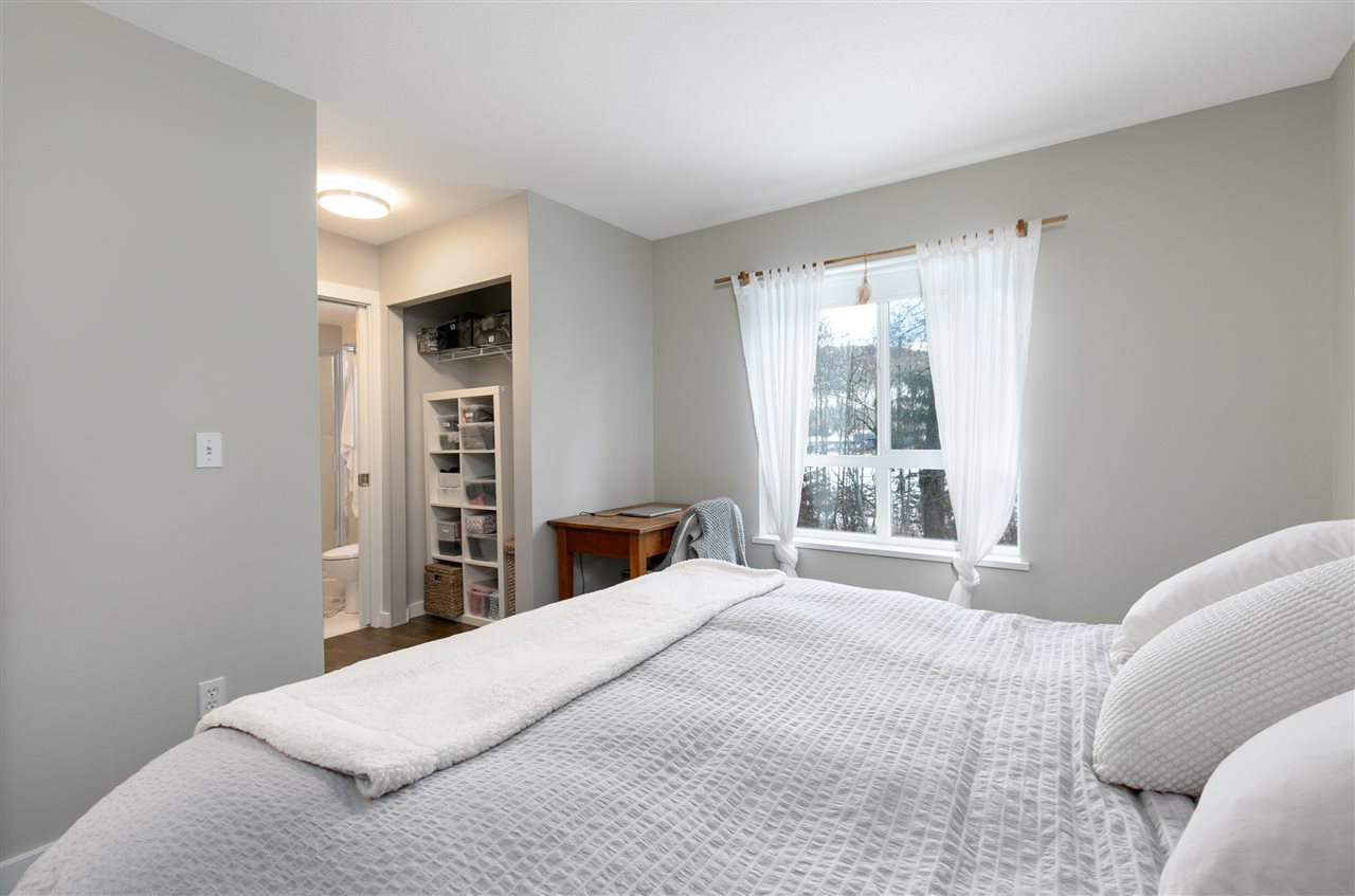 27-1400 Park St