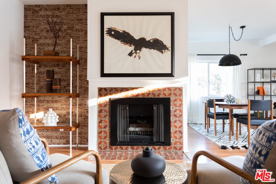12940 RIVERSIDE Drive Unit 207
