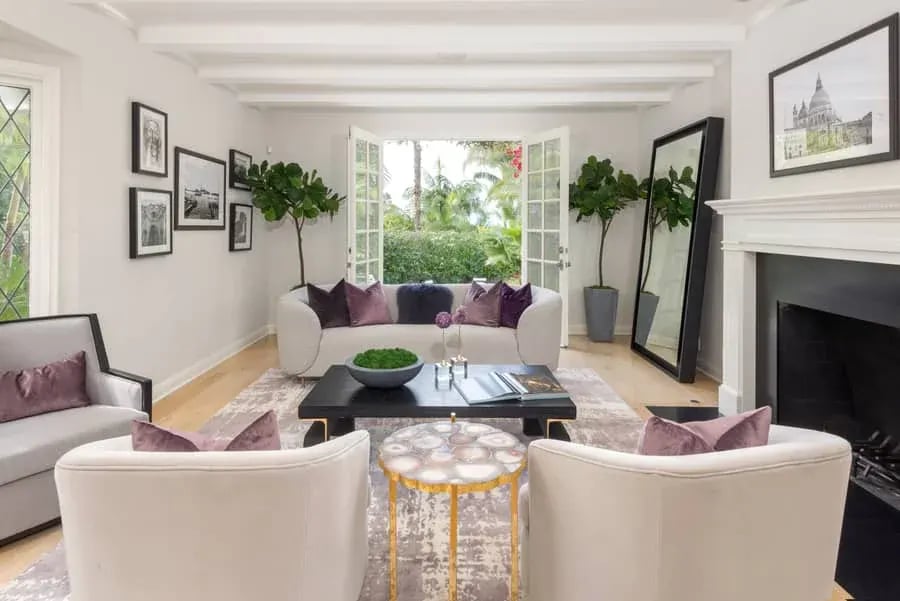 1423 N Doheny