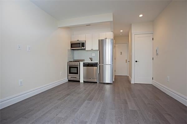 20 Avenue A, Apt 2-F