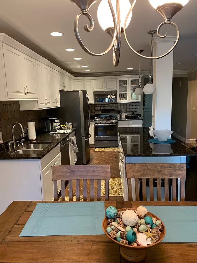 17 Abbey Villa Cir