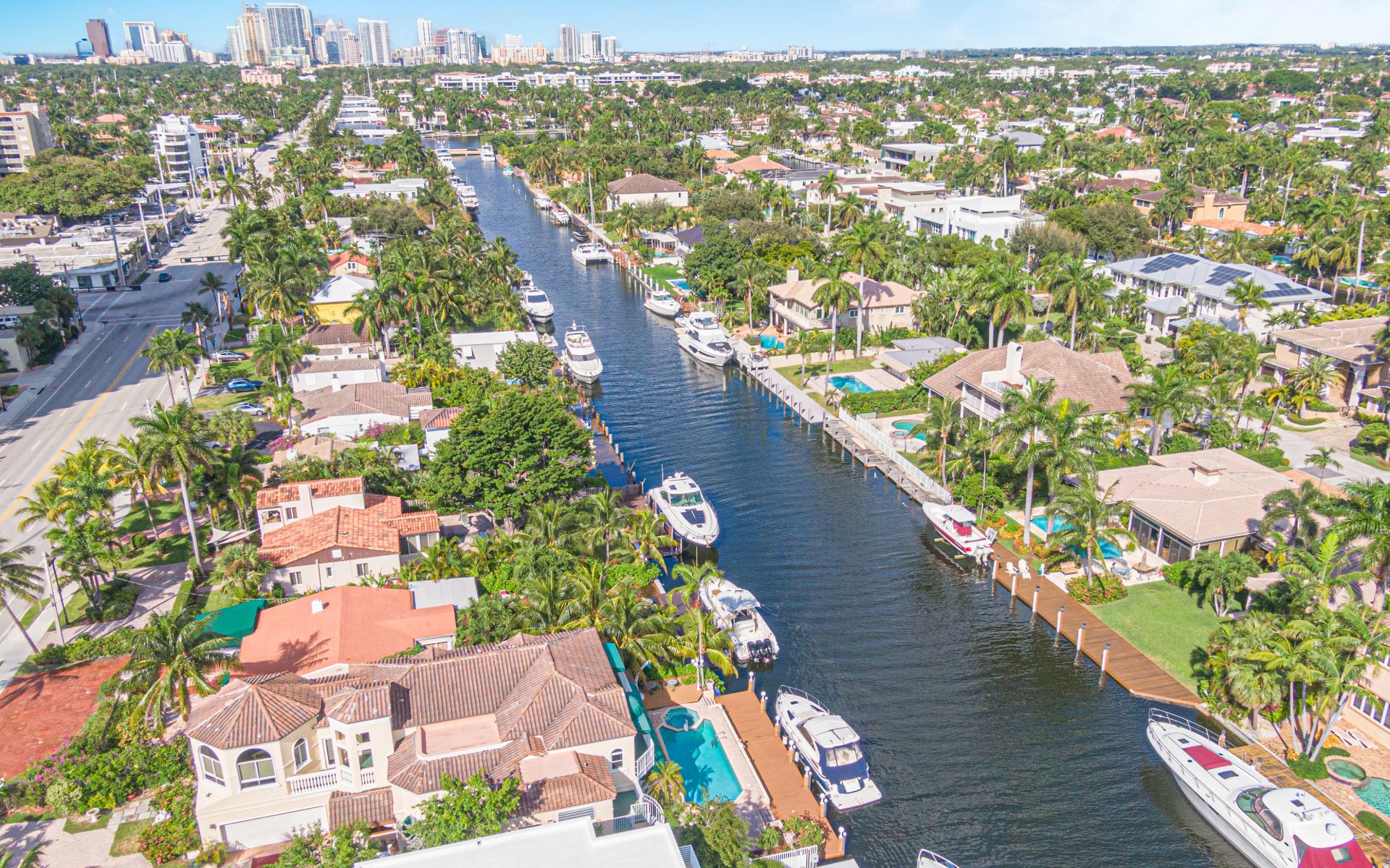 2615 E Las Olas Blvd