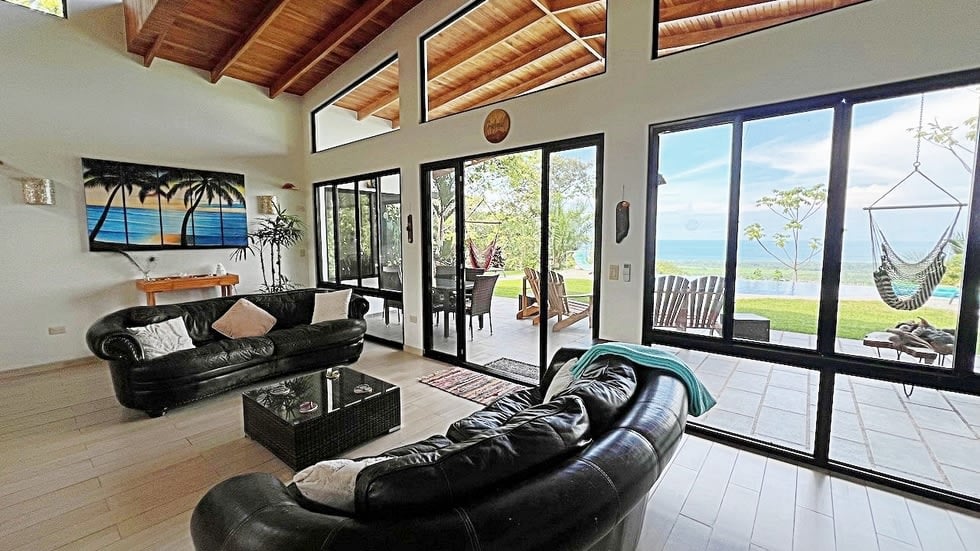 3 bedroom Whitewater Ocean View Home Above Matapalo Beach