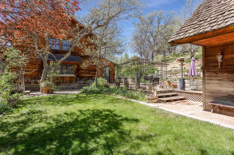 20205 Old Town Rd