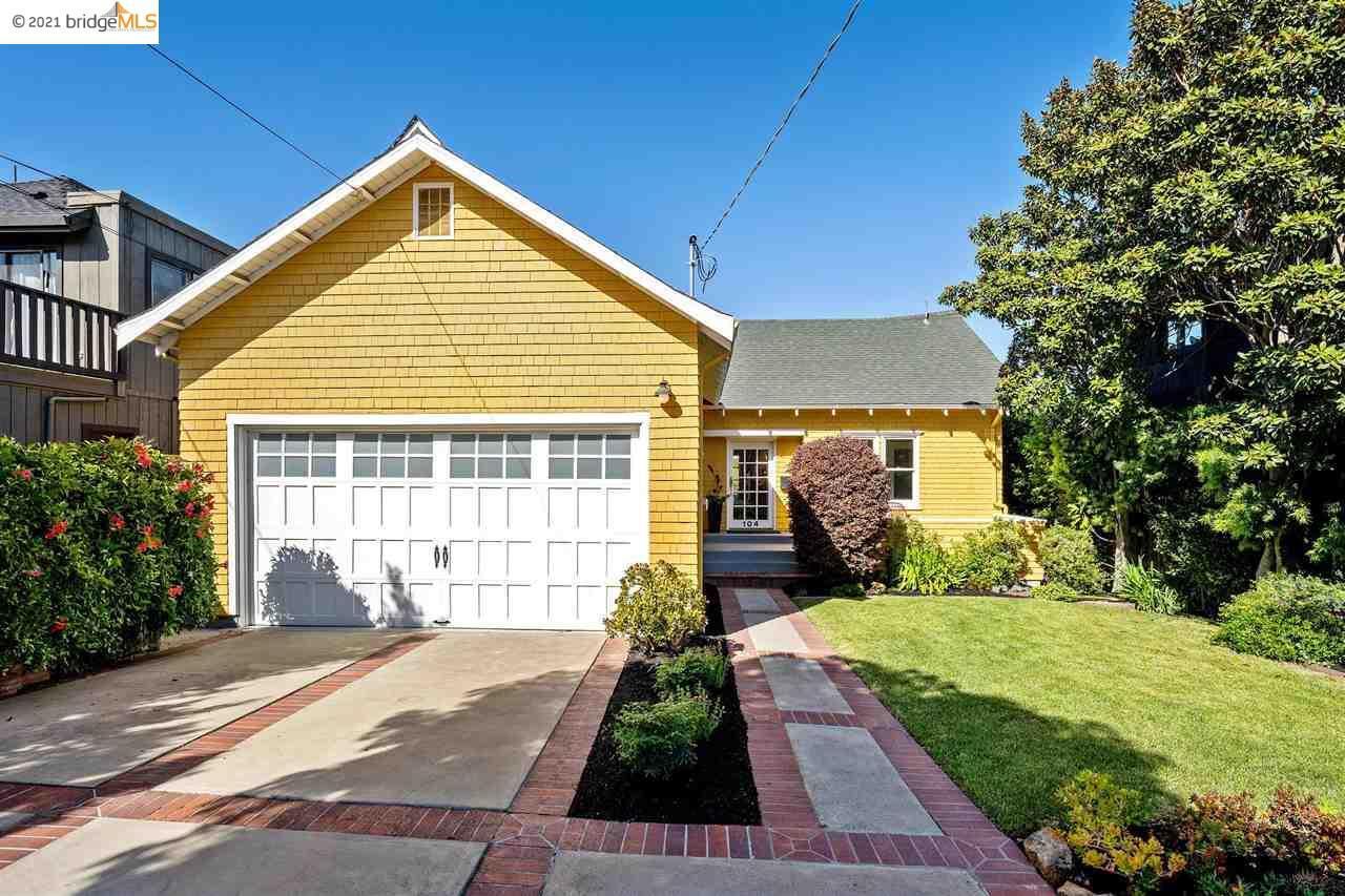 104 Sunnyside Ave