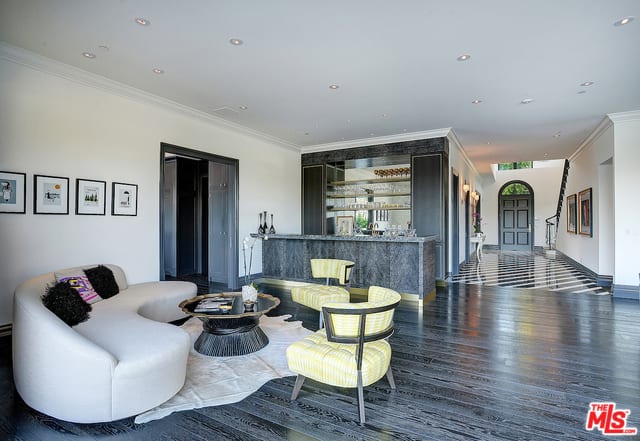 Eminence Azure