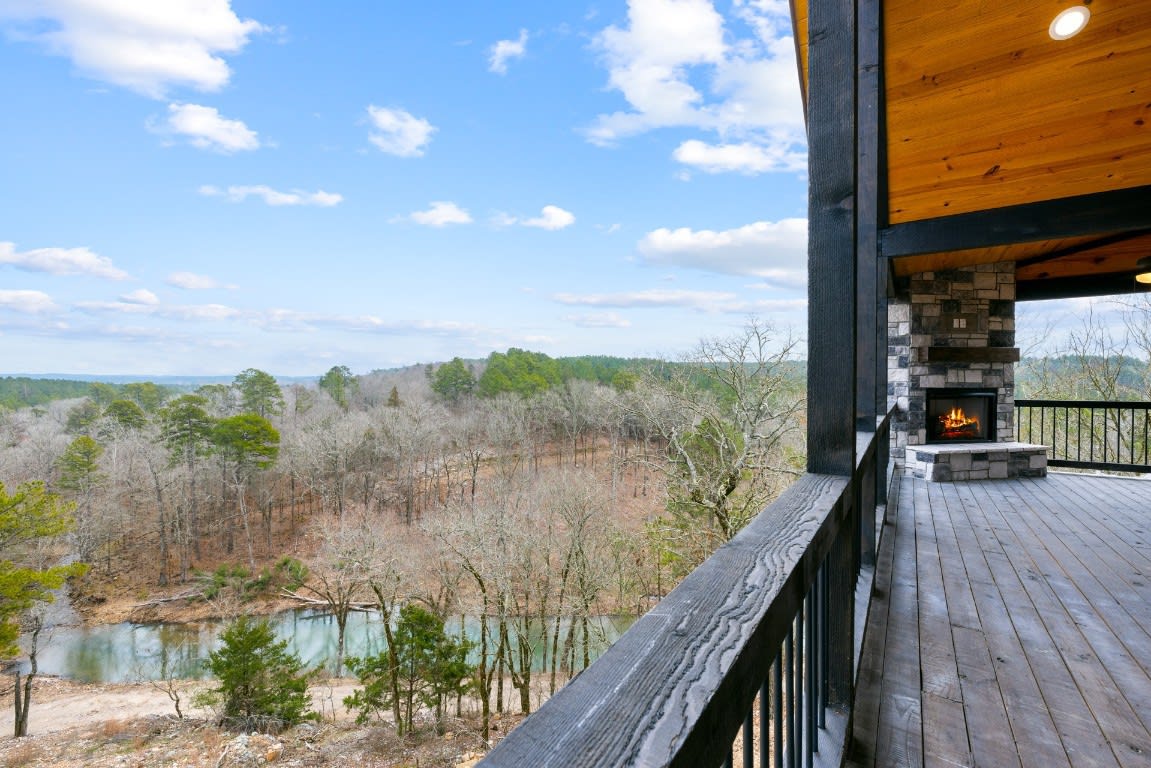 203 Ironwood Creek Trl