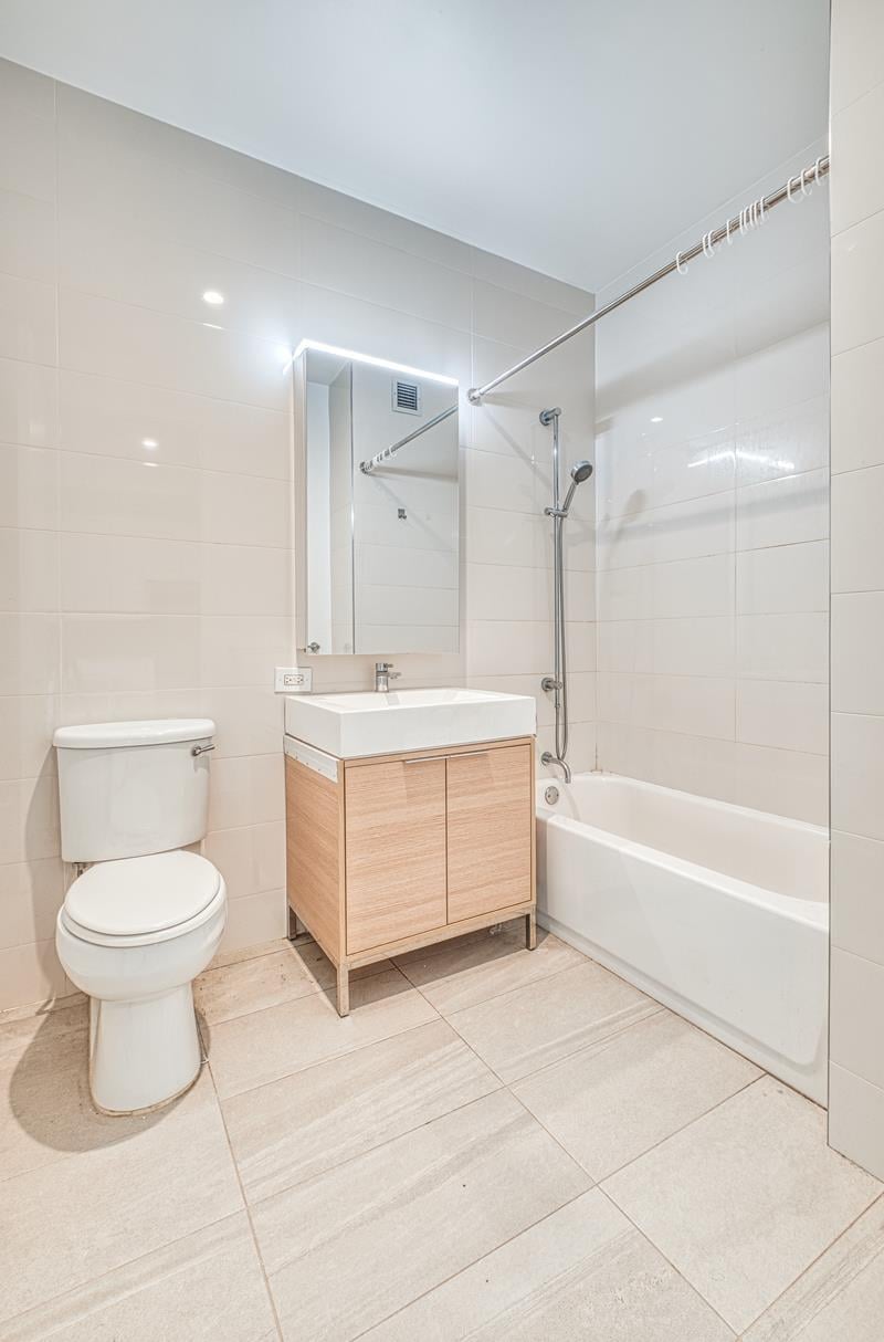 180 Water Street, Apt 212