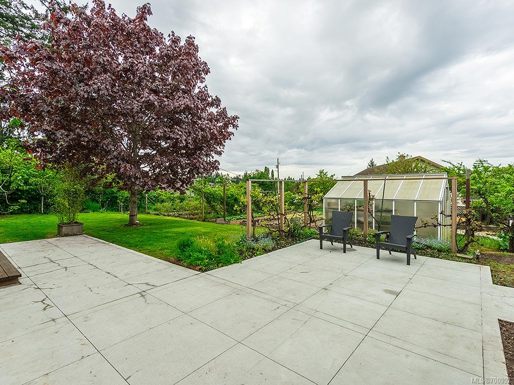 599 Ridgegrove Ave