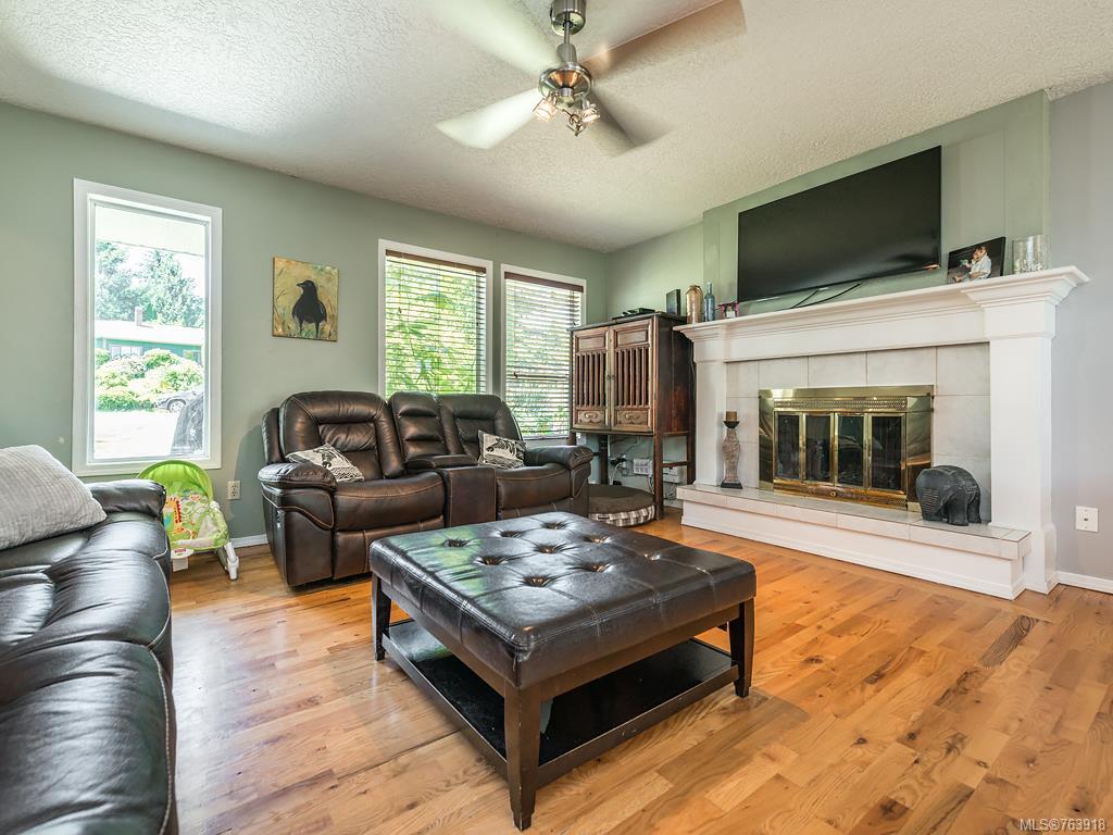 3359 St. Troy Pl