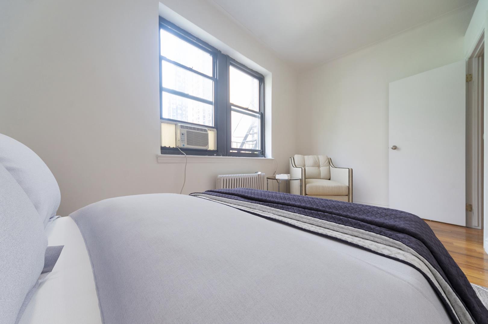 210 East 38th Street, Apt 2-E