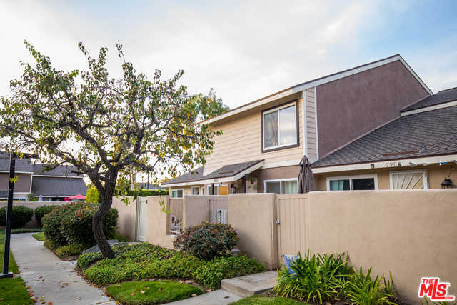7892 RAINBOW CIR