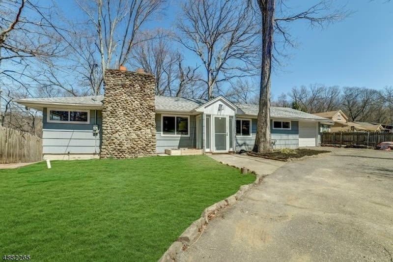 10 High Mountain Rd