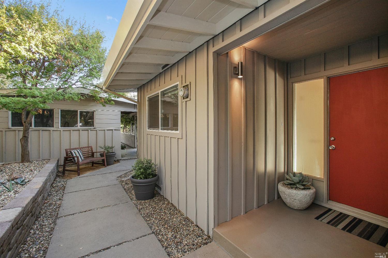 850 Watson Rd 