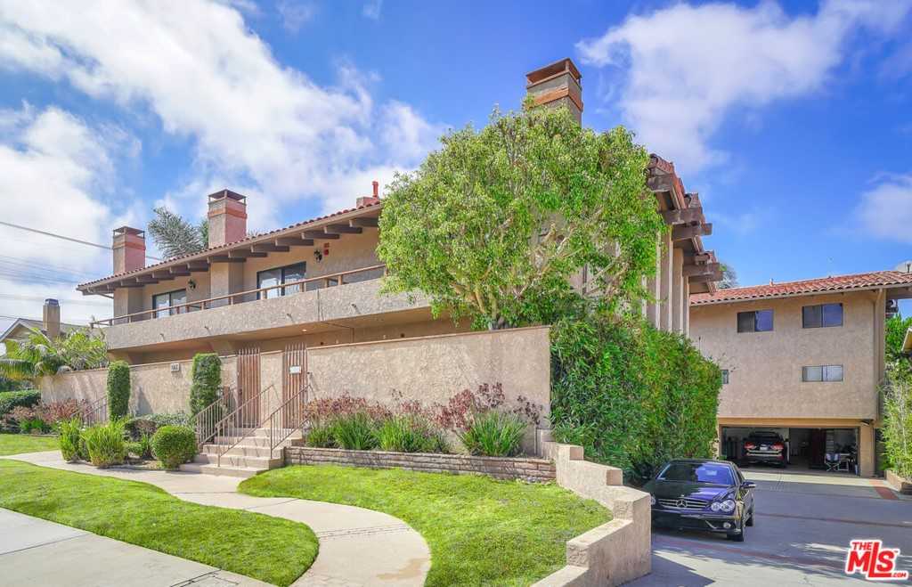 2601 Carnegie Ln., #2 