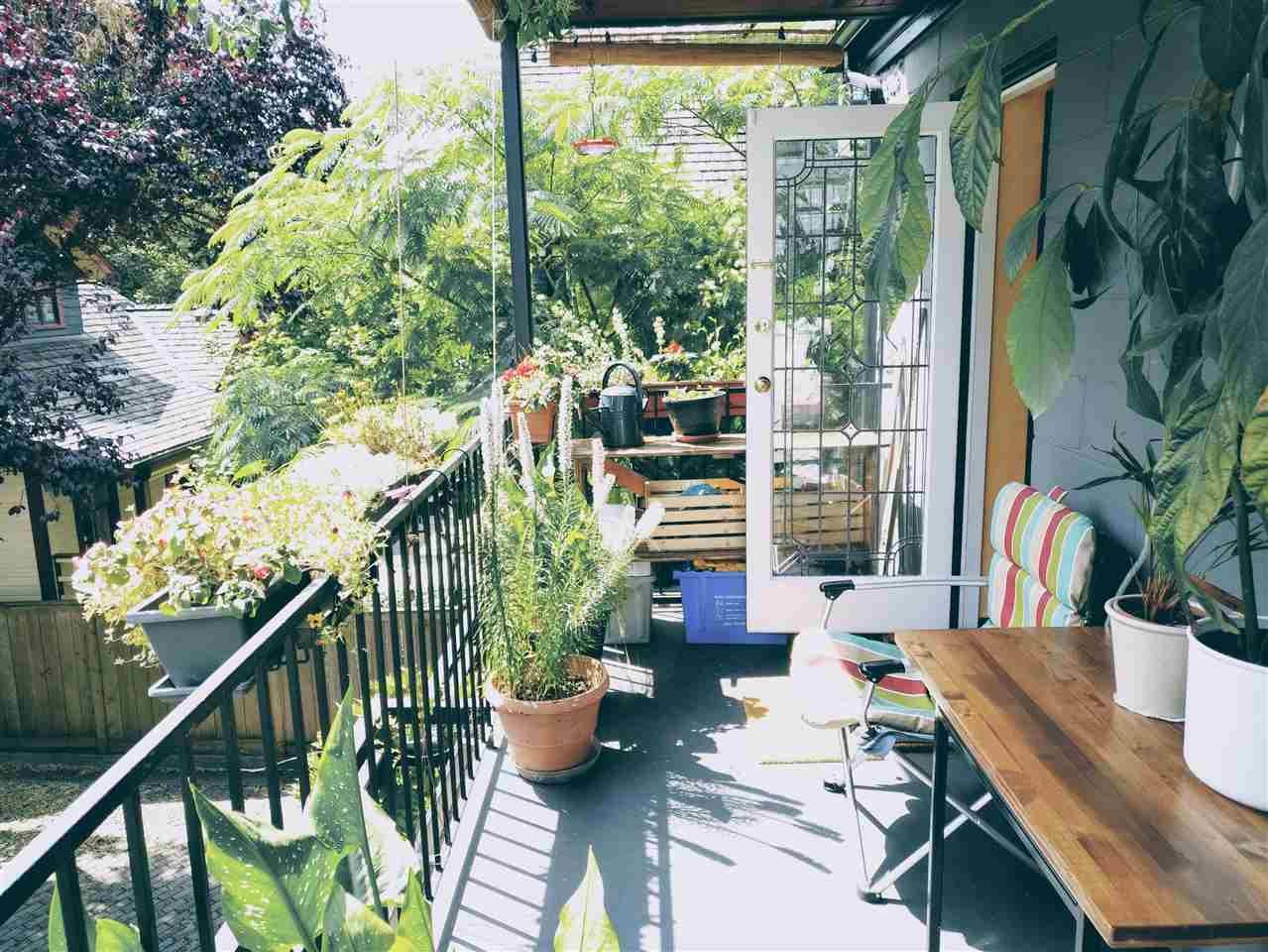 122 W 10th Ave