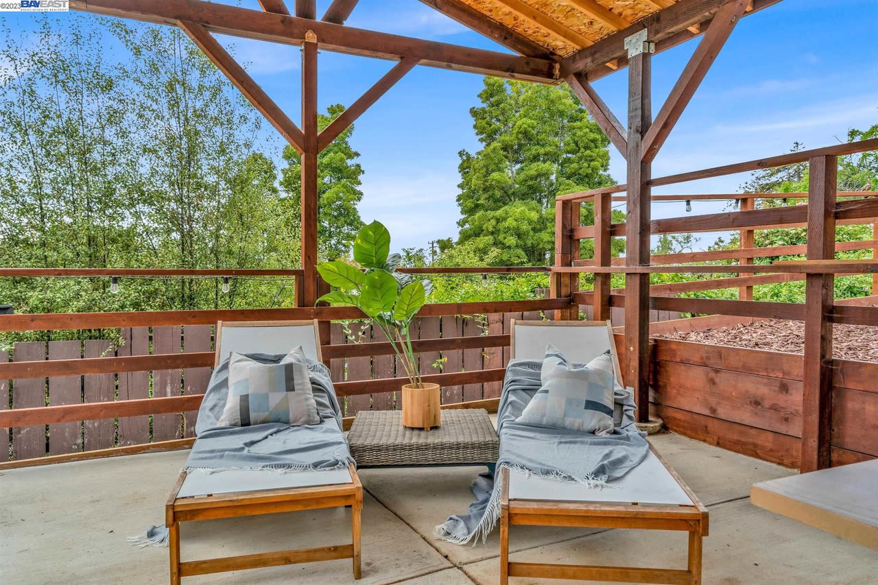 4001 Maybelle Ave