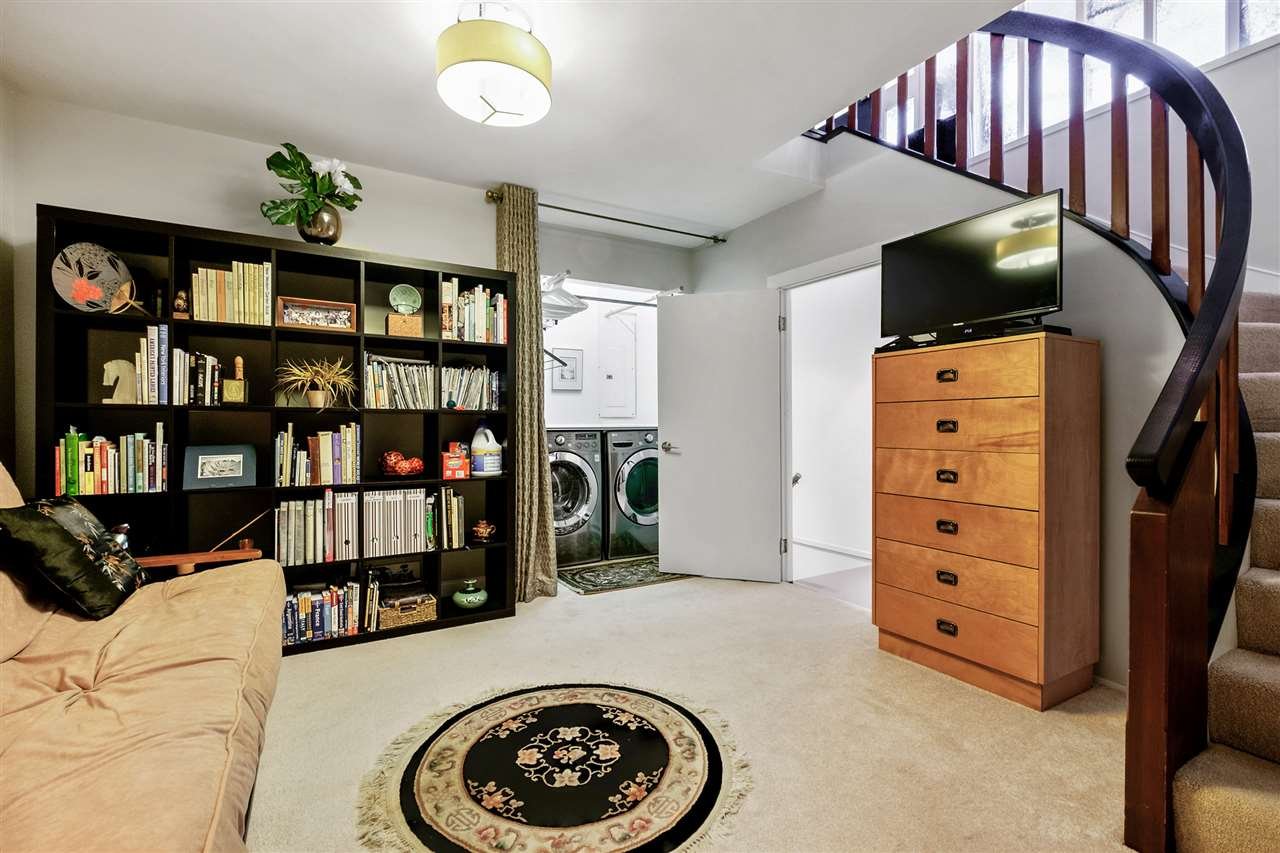 50 Panorama Rd