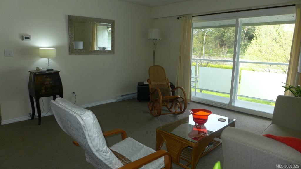412-1490 Garnet Rd, Saanich