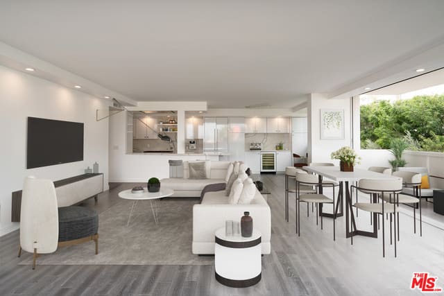 Prime Lease in Full Service Building