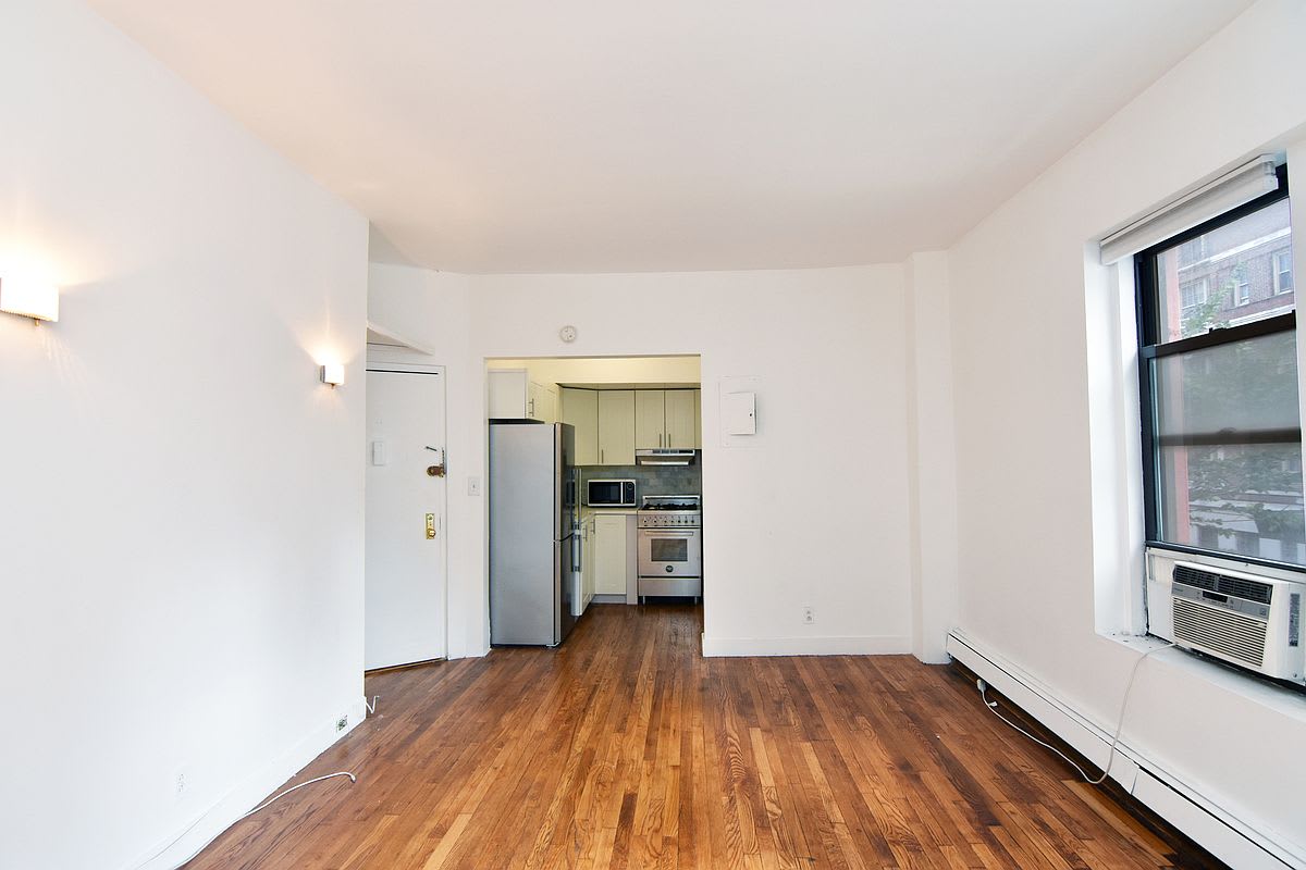 169 West 74th