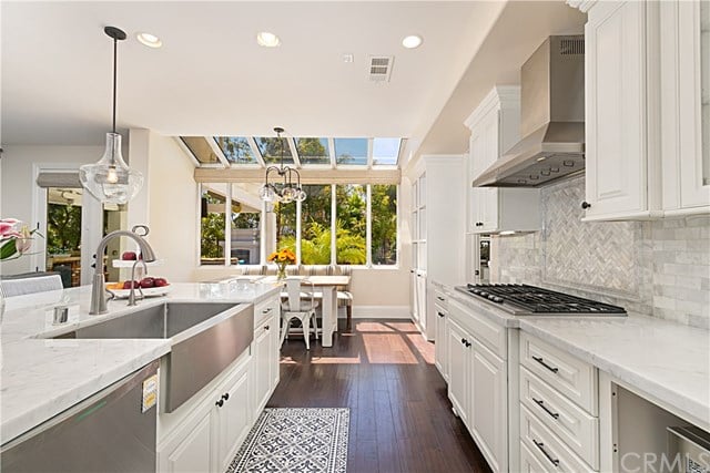 6652 Carriage Circle, Huntington Beach 