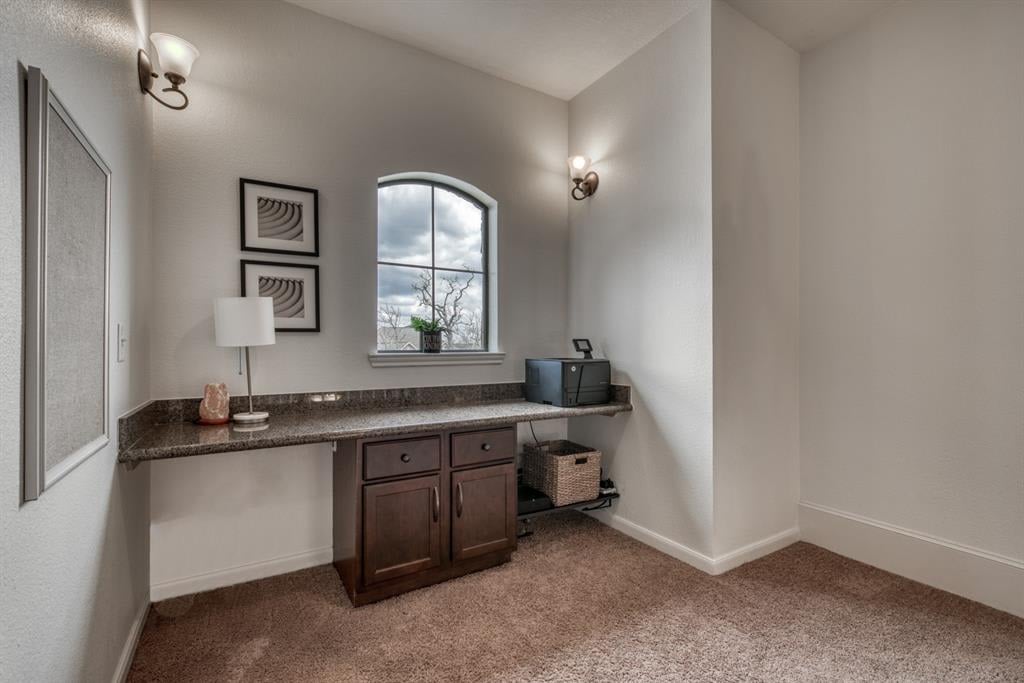 2411 Stone Castle Cir College Station, Tx 77845