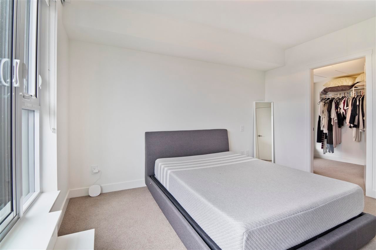 607-7228 Adera St