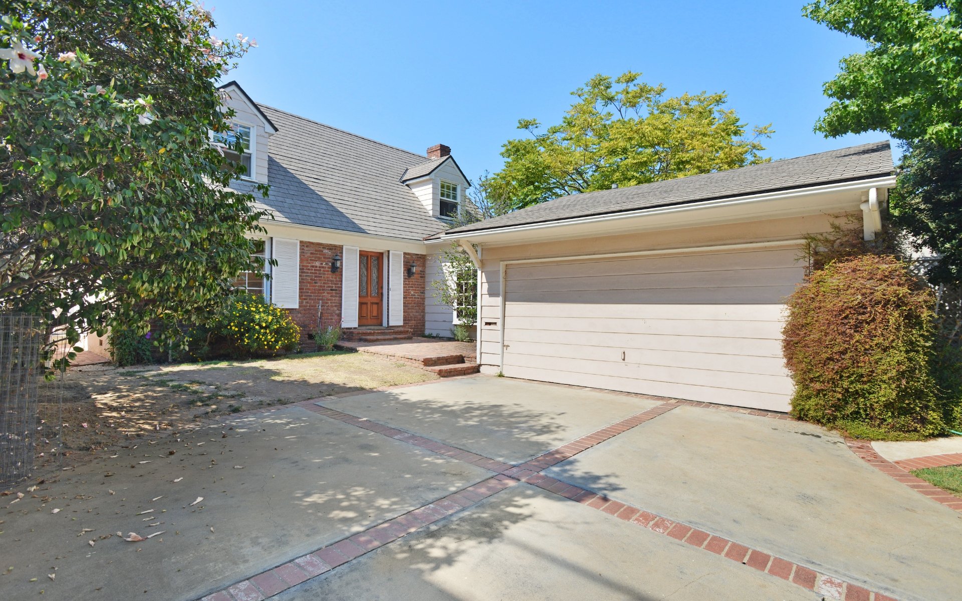 313 Mount Holyoke Ave