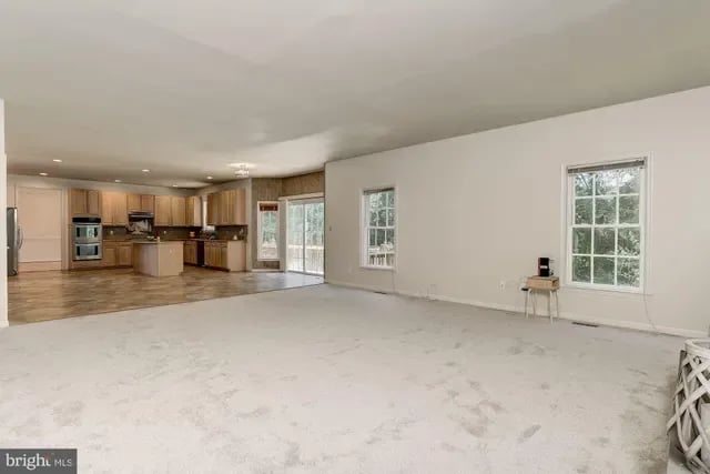 2 PINE HILL COURT