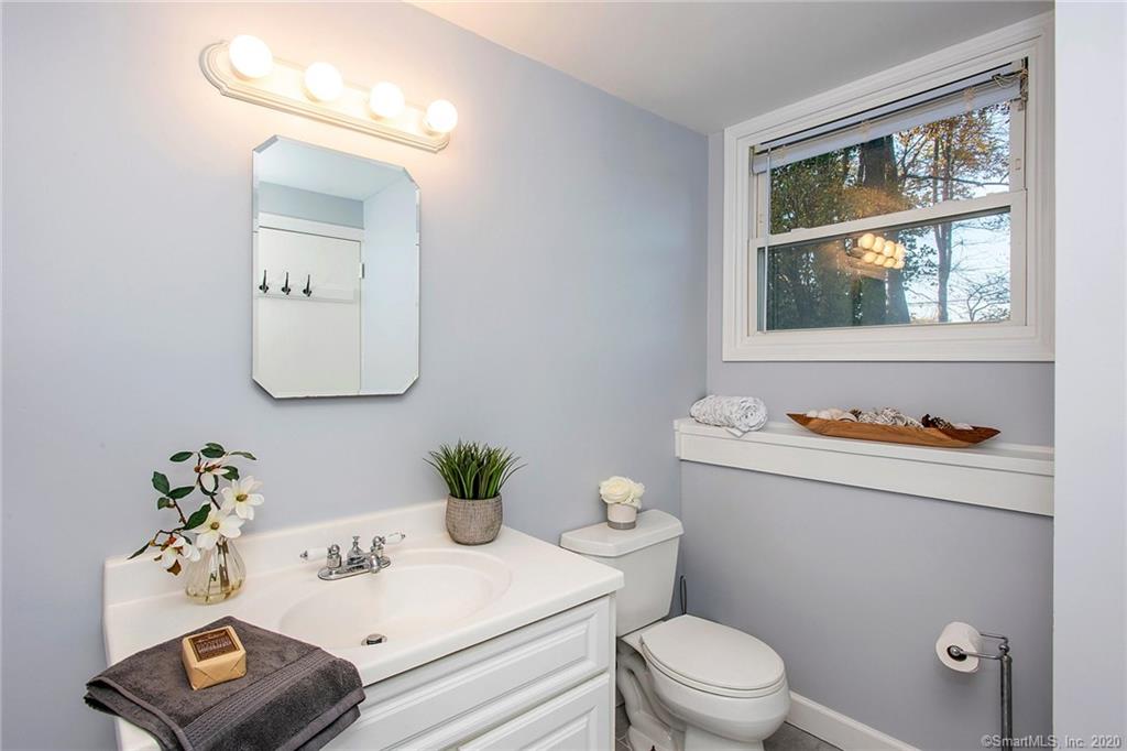 26 Davenport Dr