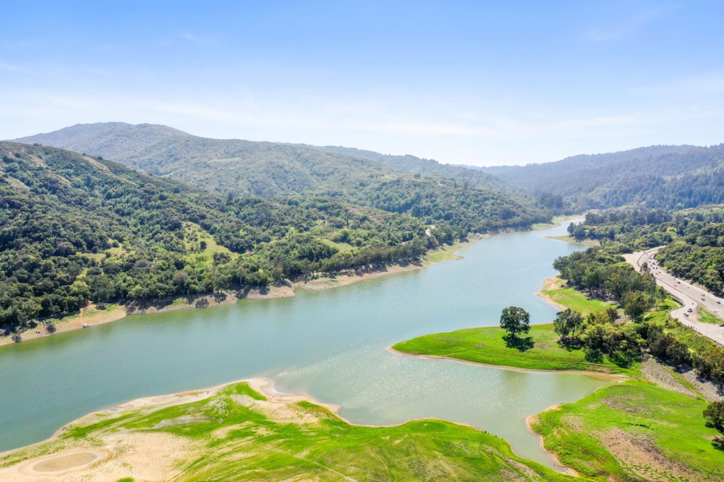 18260 Lakeview Ct Los Gatos, CA 95033