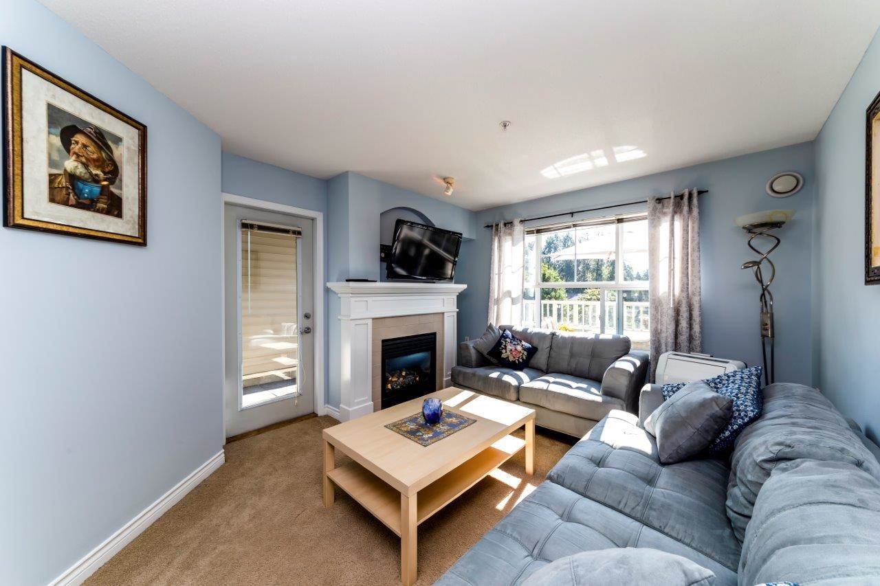 202-960 Lynn Valley Rd