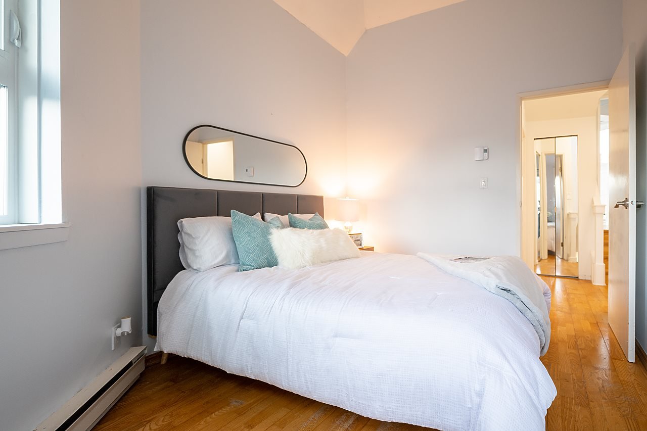 212-1045 W 8th Avenue, Vancouver