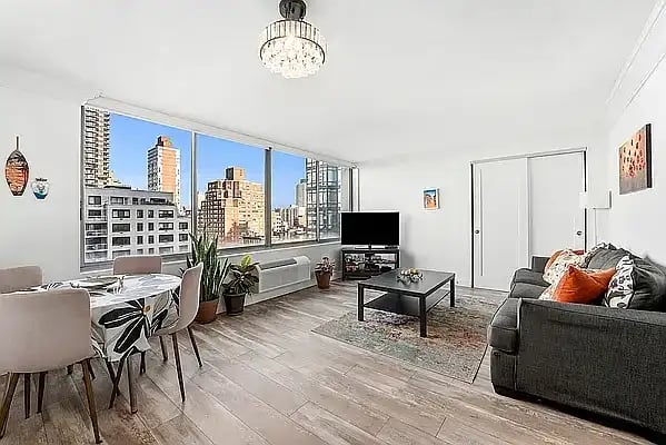 353 E 72nd St, #10D