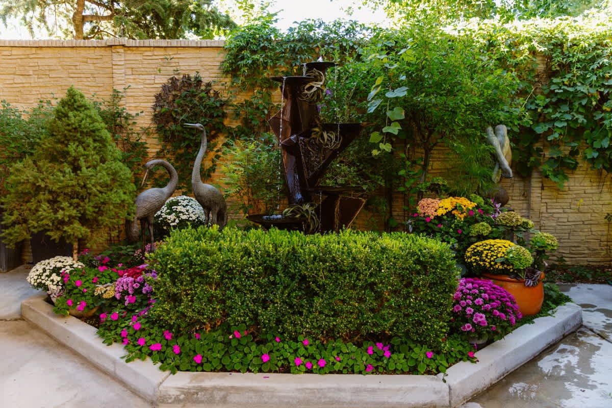 How to Bring the Indoors Out