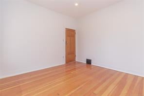 919 Selkirk Ave