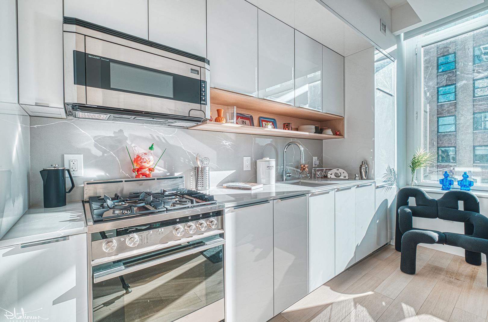 20 Broad Street, Apt 1305